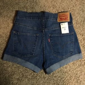 High-Waisted Levi’s Jean Shorts